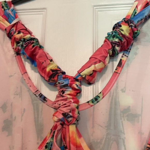 Crazy Paris print romper!! - Picture 4 of 4